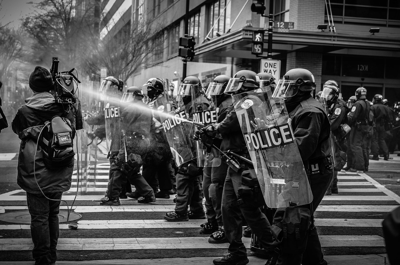 Italy Tightens Security As Nationwide Protests Erupt Over Living Costs and Middle East Wars