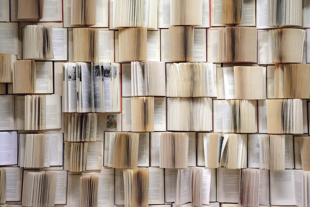 Philippa Gregory Shares the Books That Shaped Her Writing Journey