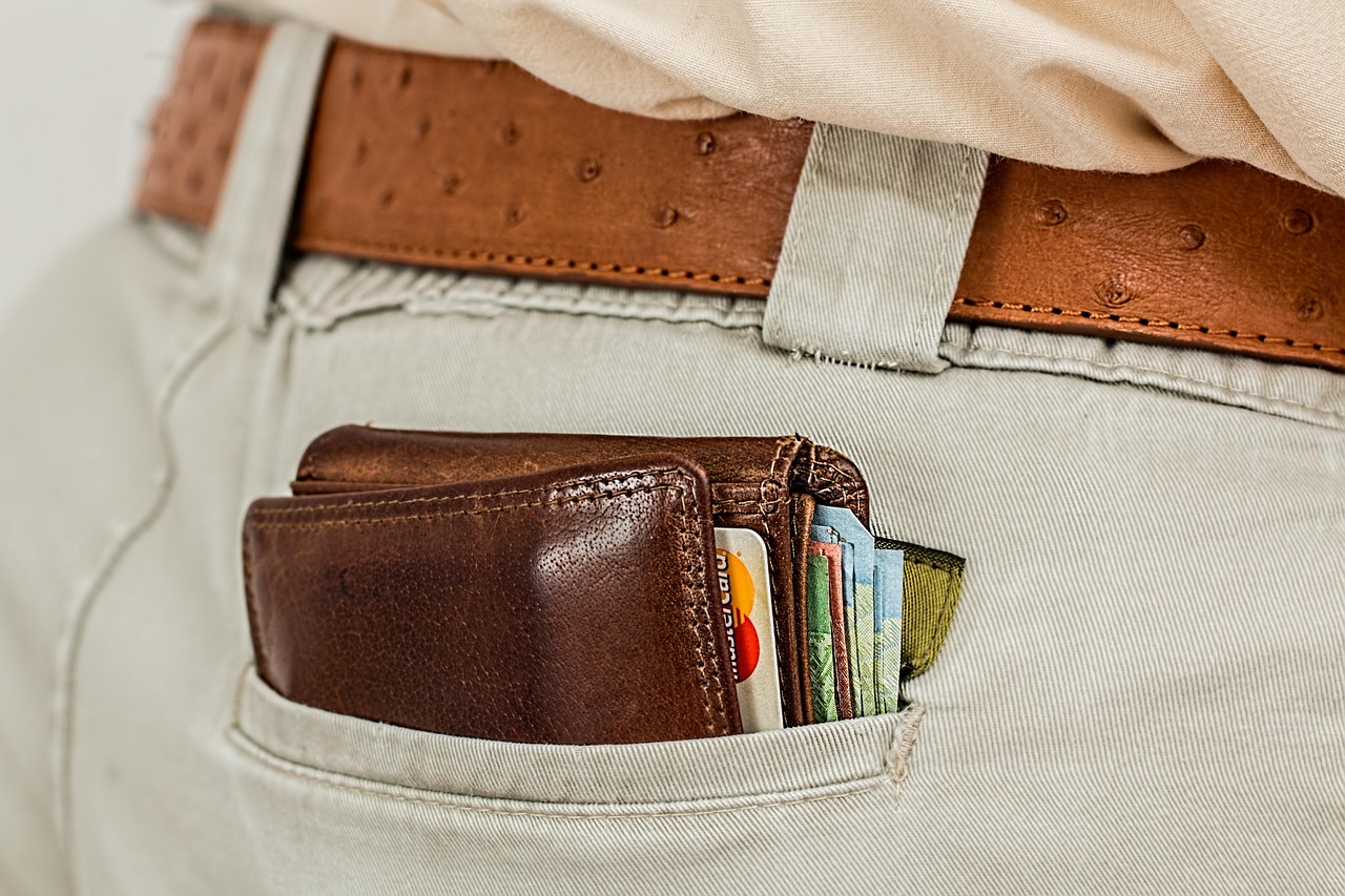 Why a Long 0% Intro APR Credit Card Might Be Your Best Financial Move